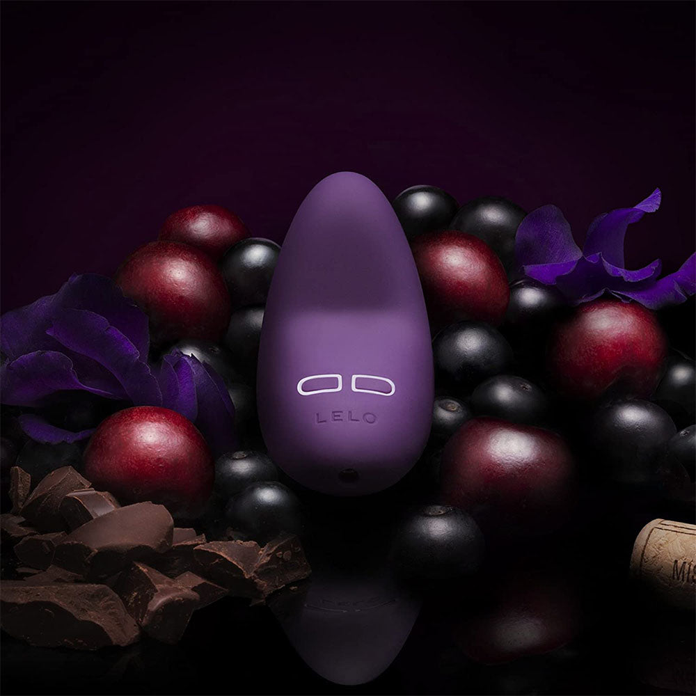 Lelo Lily 2 Luxury Clitoral Vibrator Plum | Clitoral Vibrator | Lelo | Bodyjoys