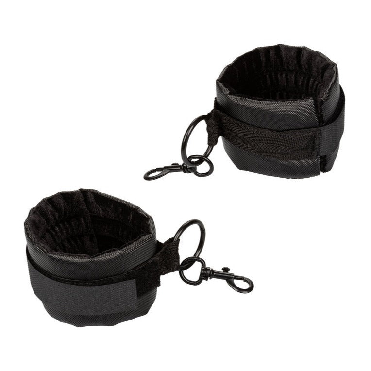 Boundless Collar Body Restraint | Wrist & Ankle Restraint | CalExotics | Bodyjoys